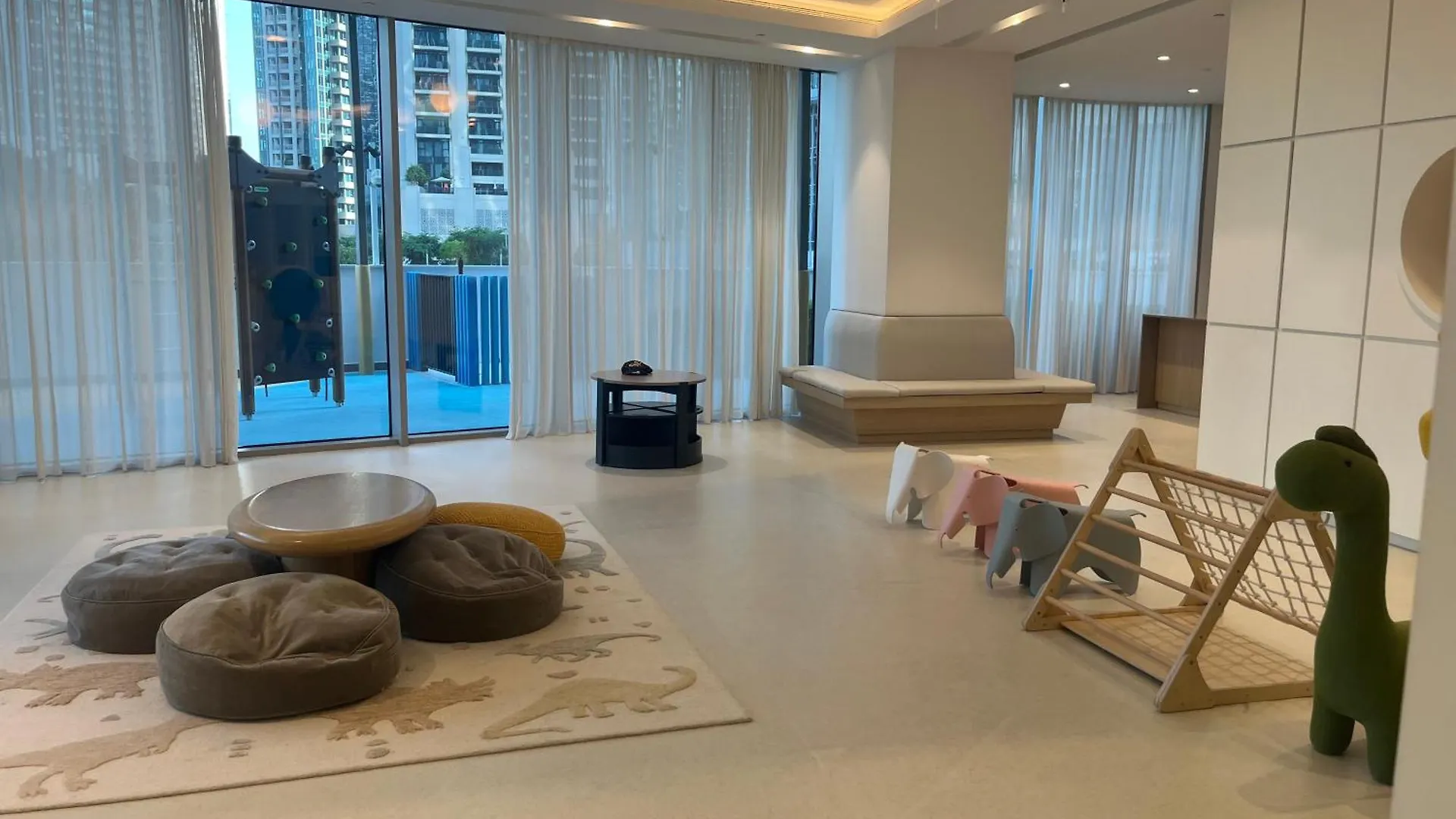 Luxury 1Br Apt Best View Infinity Pool Burj Khalifa With Balcony Dubai Apartment