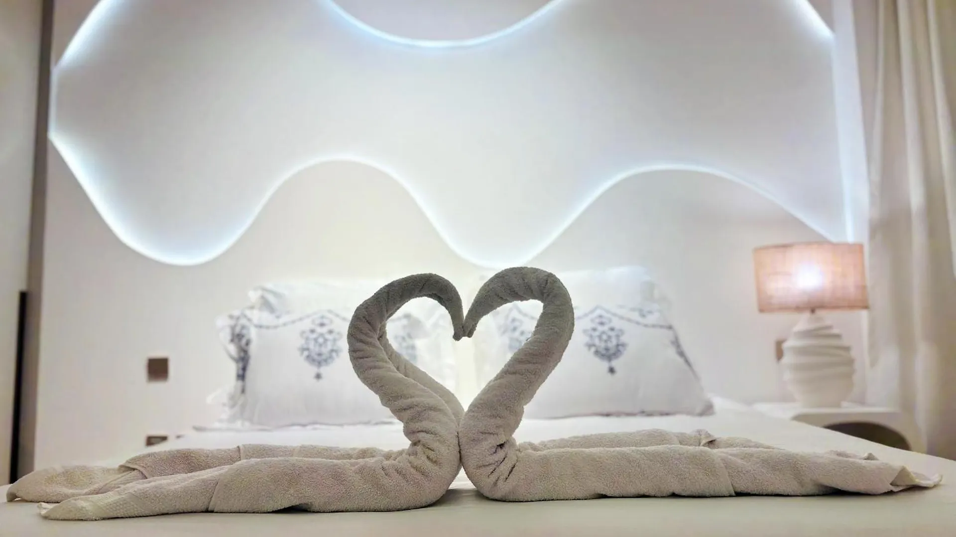 Luxury 1Br Apt Best View Infinity Pool Burj Khalifa With Balcony Dubai United Arab Emirates